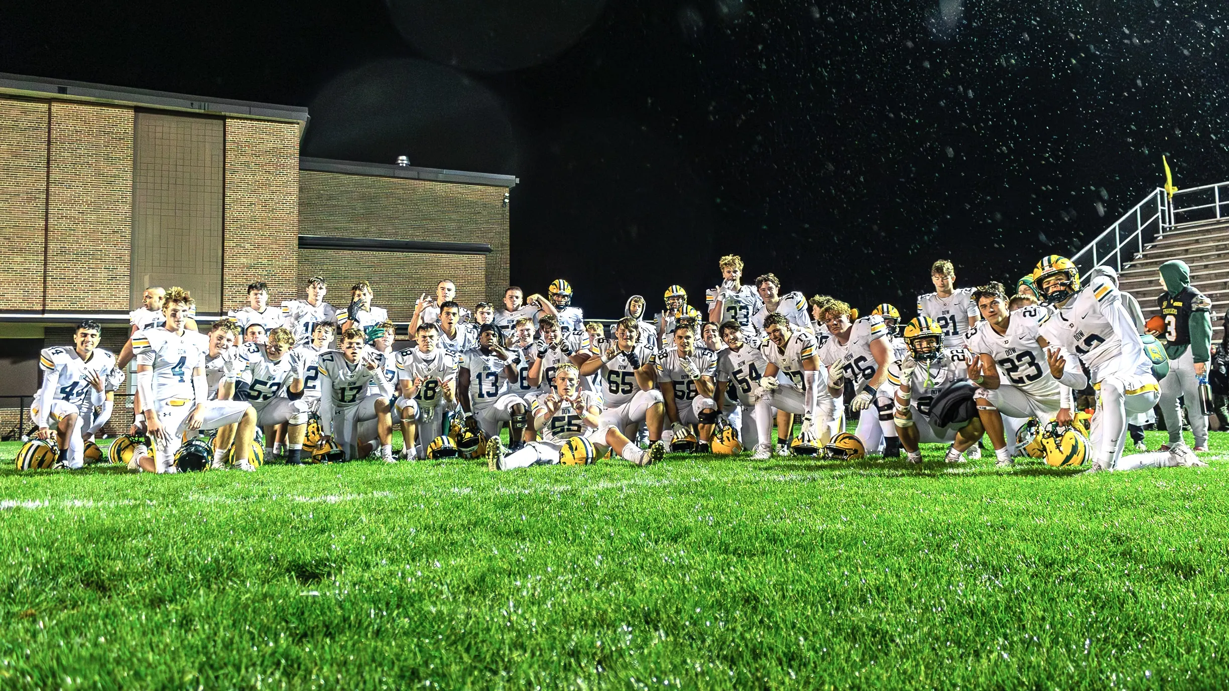Sports photography by James Wiseman — dow-football-1299.jpg