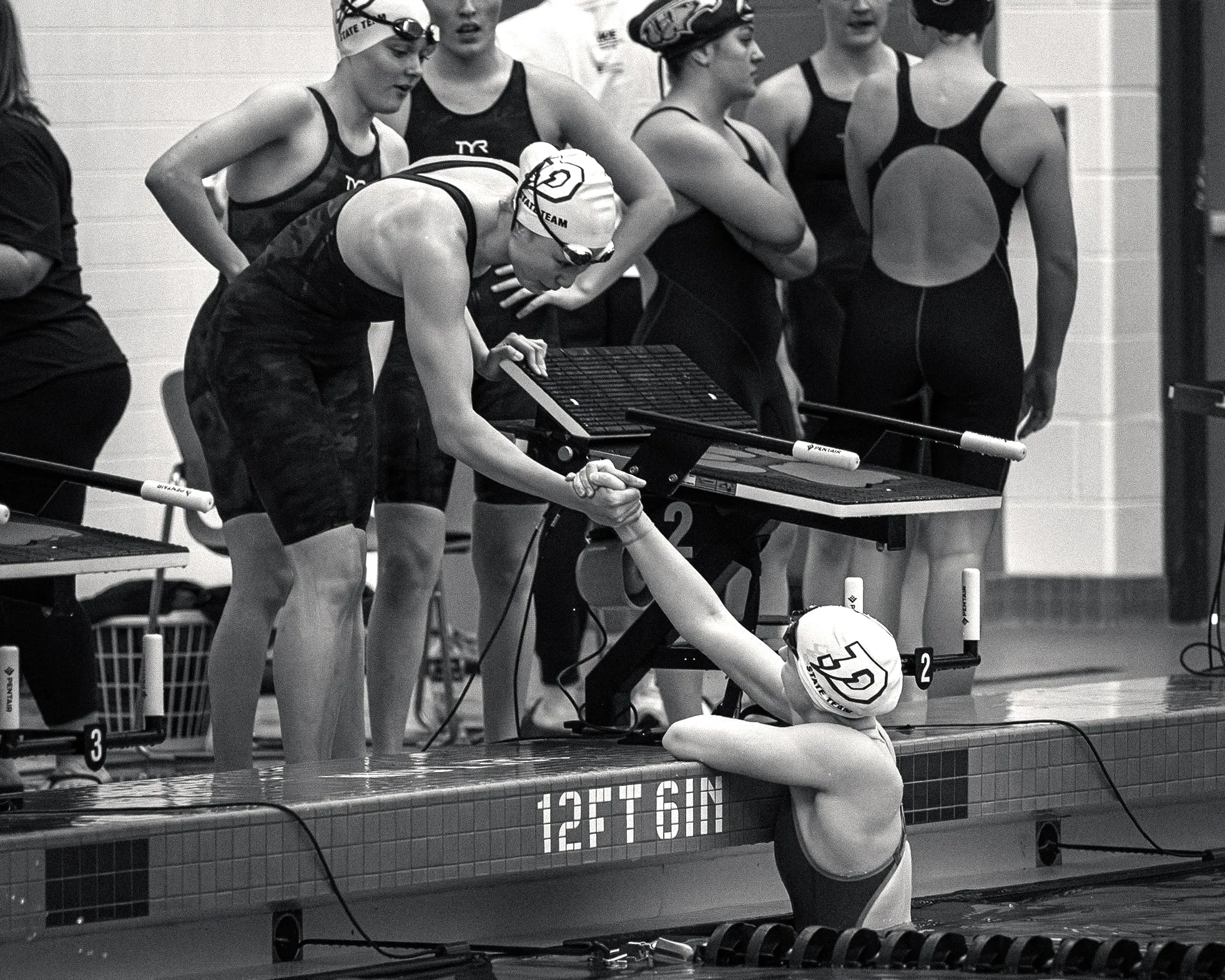 Sports photography by James Wiseman — dow-swimming-6263.jpg